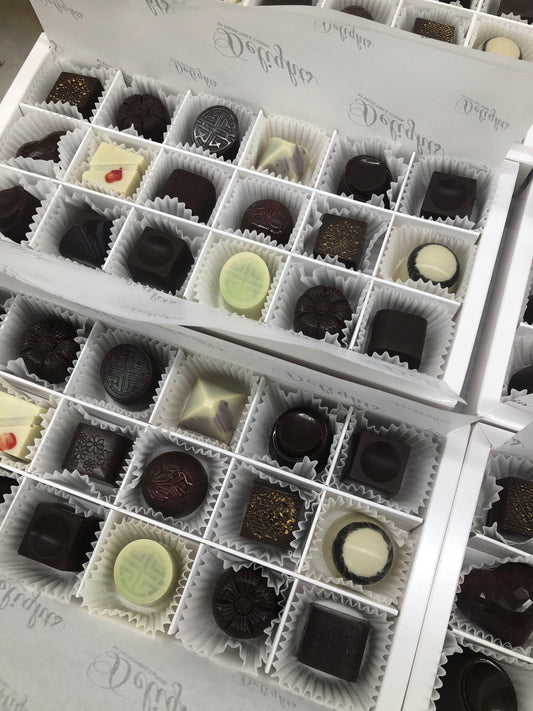 Chocolate Selection Box 18